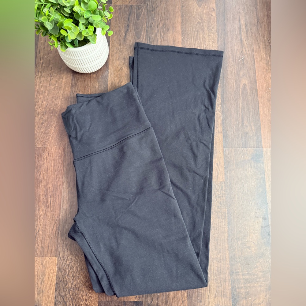 CALIA Core Essentials Flare Pant - Picture 6 of 8